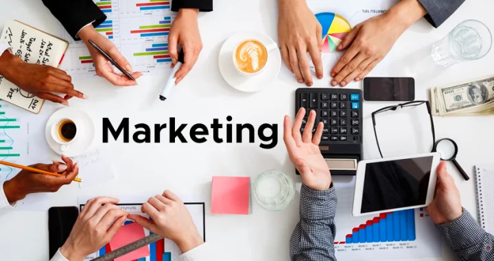 Assessoria De Marketing: O Que É, Como Contratar E Benefício Uma assessoria de marketing é como um mentor, que analisa seu negócio, mercado e público-alvo para criar um plano de ação personalizado.