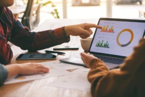 Como Iniciar No Tráfego Pago Em 2025: Guia Prático B2B Ainda não sabe Como Iniciar No Tráfego Pago Em 2025? Separamos um guia completo [atualizado] para 2025 e focado em empresas. Aprenda!