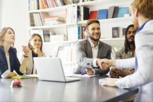 Prospecção De Clientes Em 2025: 4 Passos Do Sucesso Precisando de Prospecção De Clientes? Veja como aumentar suas vendas, ter leads todos os dias com 4 passos do sucesso.