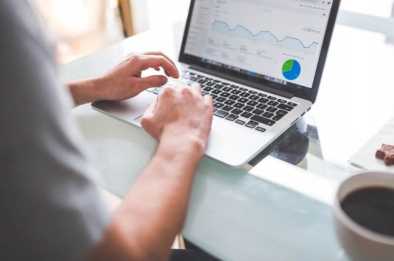 Se você busca resultados consistentes e deseja escalar suas vendas, uma agência de tráfego pago entrega não só o conhecimento técnico, mas também estrutura, relatórios detalhados e acompanhamento constante.