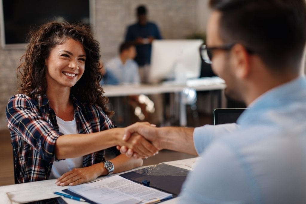 Como Usar Google Ads Para Aumentar As Vendas? Aprenda! Passo a passo de como Usar Google Ads Para Aumentar As Vendas e atrair mais leads para sua empresa através dos anúncios online.