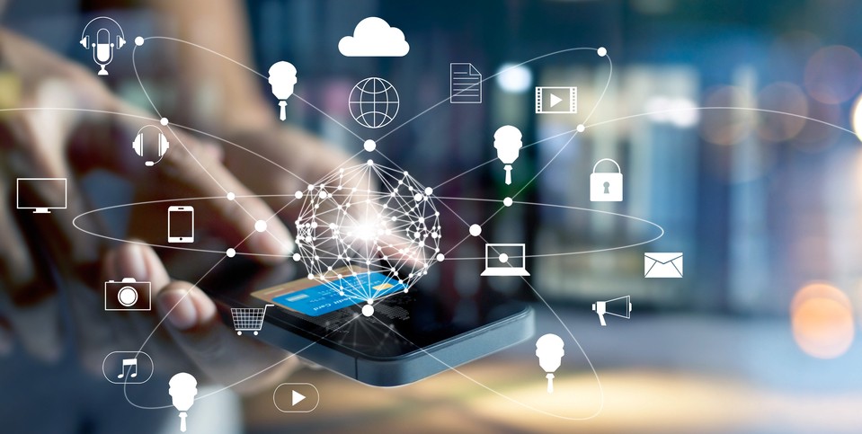 qual-e-marketing-omnichannel-2 Os consumidores estão cada vez mais exigentes. Eles esperam que as marcas conheçam seus hábitos, preferências e histórico de interações. Sem uma estratégia omnichannel, a experiência se torna fragmentada, gerando frustração e perda de oportunidades.