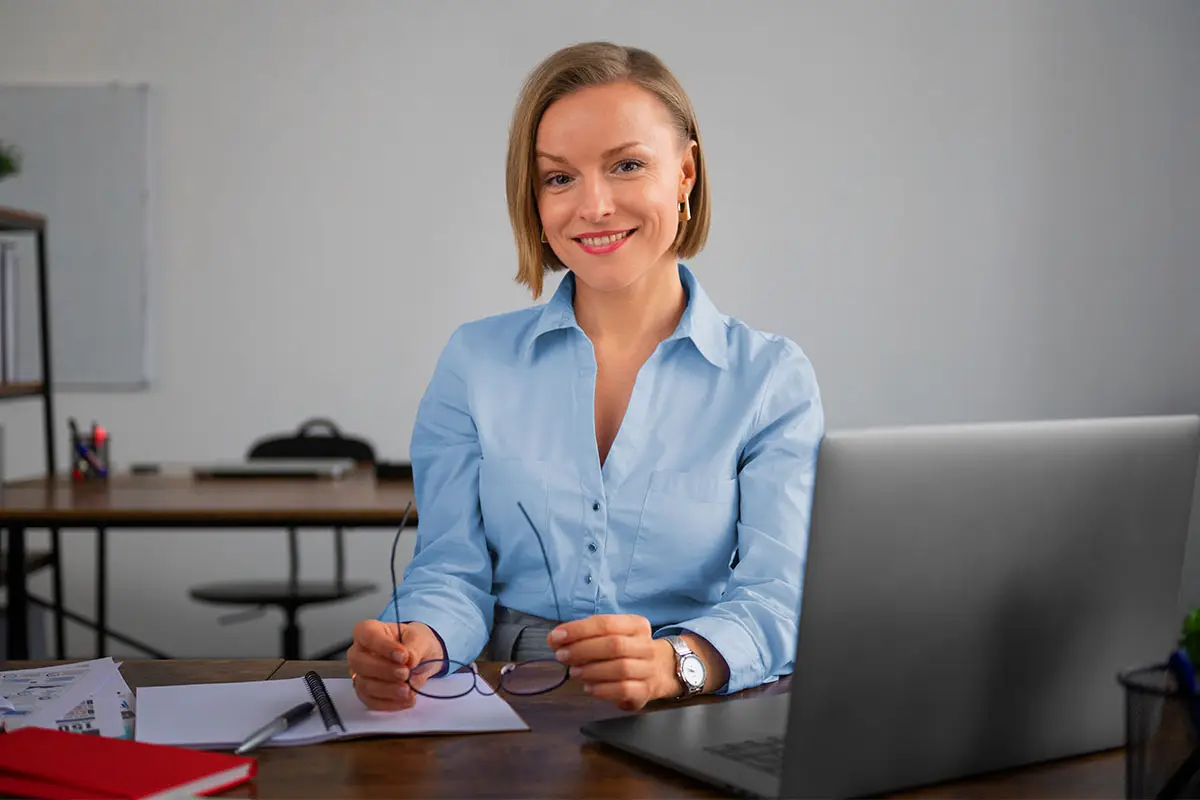 Google Ads Para Contadores: 9 Dicas De Sucesso Você é contador e esta precisando de mais clientes na sua carteira? Descubra o Google Ads Para Contadores com 9 Dicas De Sucesso.