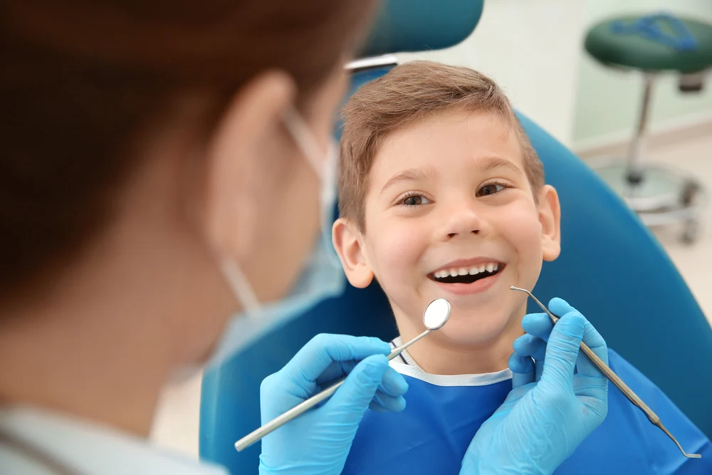 O Google Ads para Odontologia é uma das ferramentas mais poderosas para clínicas que desejam ampliar sua carteira de pacientes e fortalecer sua presença digital. Com campanhas bem estruturadas, segmentação correta e otimização contínua, é possível alcançar resultados expressivos em pouco tempo.