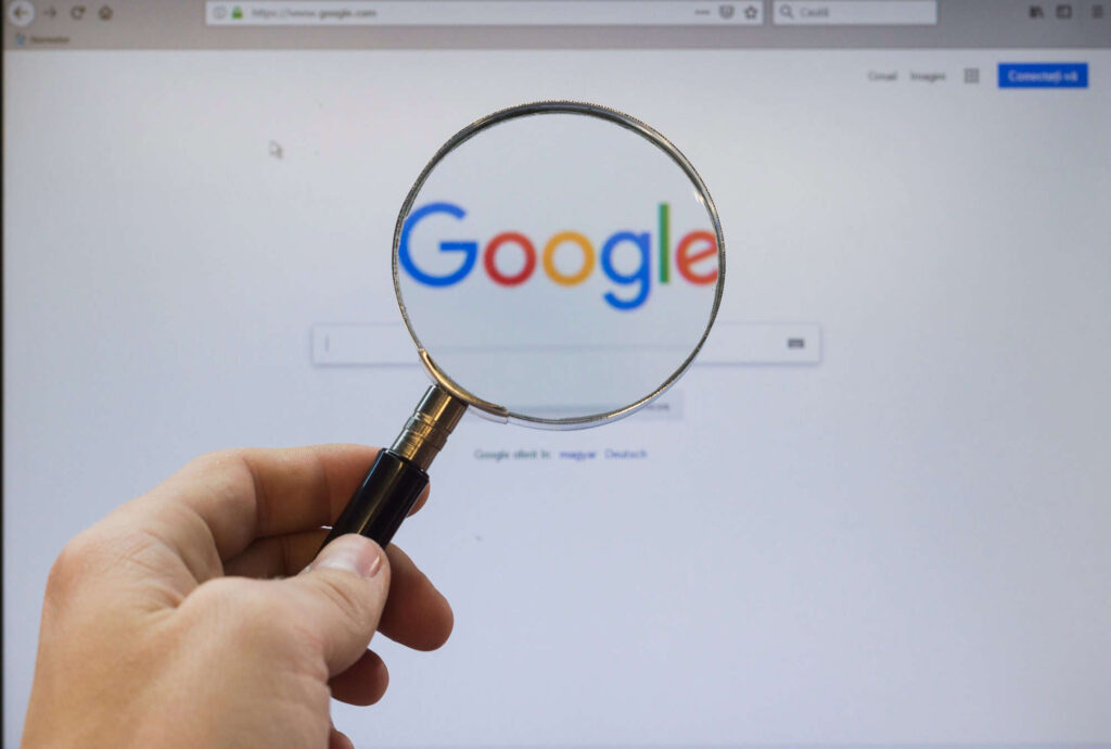 Seu Tráfego Está Caindo? Por que o SEO Tradicional Não Funciona Mais Diante dos Sumários de IA AGNC Agência de Marketing Queda De Tráfego Orgânico: Entenda Como O SEO Com As IAs Percebeu alguma queda de tráfego orgânico no seu sites nos últimos dias? Entenda como o SEO tradicional mudou com a chegada das IAs.